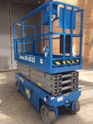 USED-genie-GS2632-electric-Scissor-lift