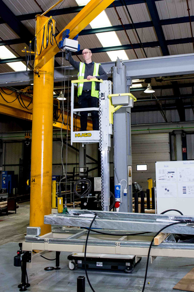 Hugo lift working on overhead crane